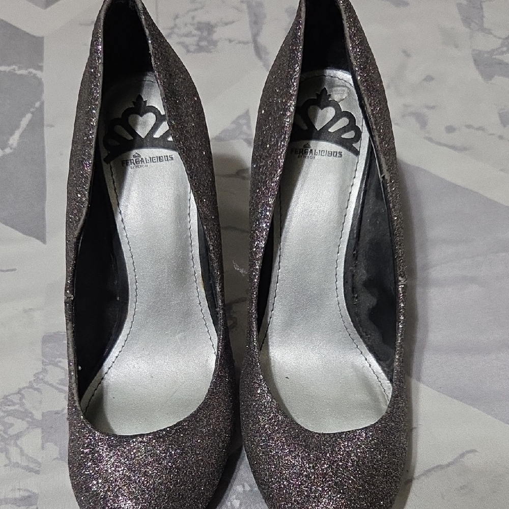 Fergalicious Women's Glitter Pumps - Black